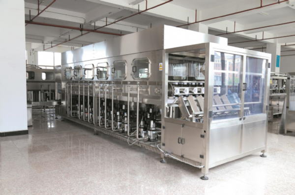 1000桶/小时大桶水灌装生产设备安装