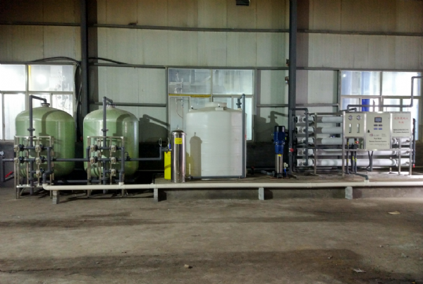 安徽亳州15T单级反渗透设备安装调试完成