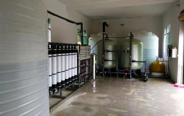 贵州瓷安8T单+16T超滤设备安装调试完成