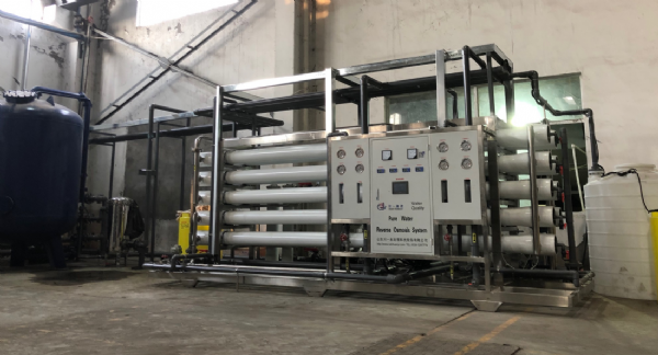 江苏20T双级反渗透+EDI超纯水设备安装调试完成